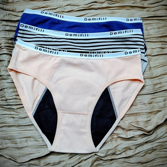 Demifill 6 Pack Assorted Period Brief Underwear Girls Size Small 10-12 Years New - Picture 7 of 10